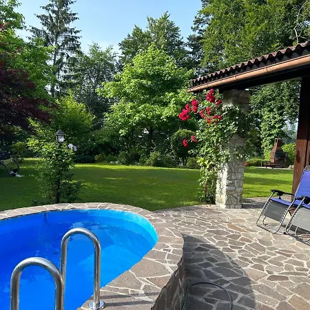 Holiday home Family House Zbilje